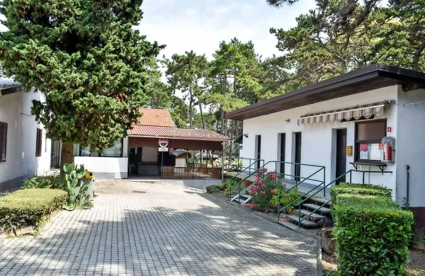Počitniški prostori na Debelem rtiču, s katerim upravlja 
ministrstvo za notranje zadeve, bodo to poletje zaprti za 
turiste.