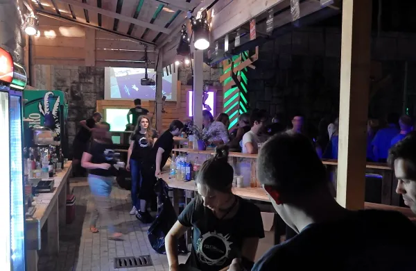Jutri “na sceno” prihajajo domači  sirar, izdelovalec suhomesnatih izdelkov, oljkarji   in distributer piva.   