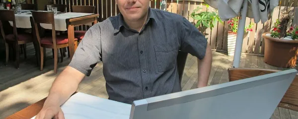 Goran Milev: “Vsem, ki gradijo objekte, priporočam, da 
postavijo strelovodno zaščito, ker je to minimalen strošek v 
primerjavi s tem,  pred čimer strelovod ščiti.”