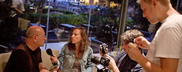 Ekipa Zavoda Nomed (Barbara Kocjančič, Andrej Božič in 
Marko Žigon) v akciji.