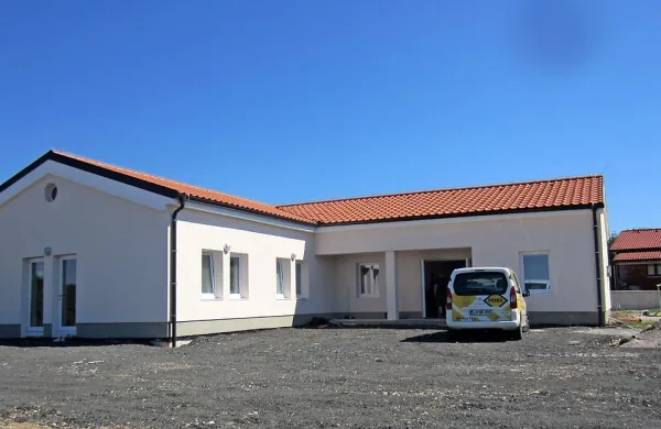 Novi vaški dom v Krvavem Potoku bodo odprli prve dni 
septembra. 