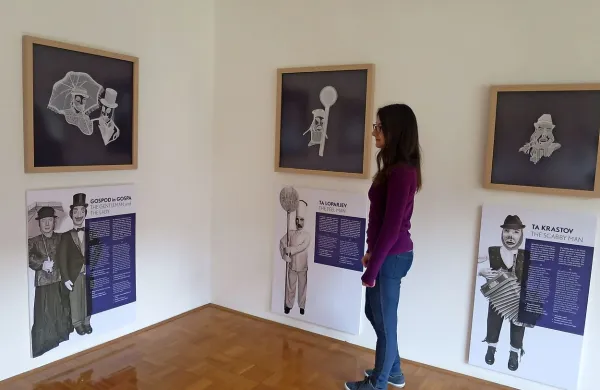  Razstava Cerkljanski laufarji v klekljanih podobah je resnično 
vredna ogleda.