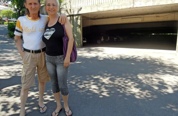 Stane in Viktorija Bakan želita, da bi lastnik garažo uredil in jo 
spremenil v varno uporabnikom.