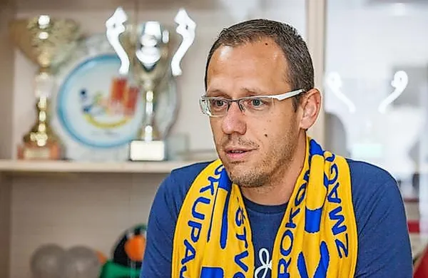 Aljoša Bertok: “Nismo nevoščljivi, bi si pa  seveda 
želeli, da bi tudi za razvoj rokometa namenili več 
denarja, kot doslej.” 