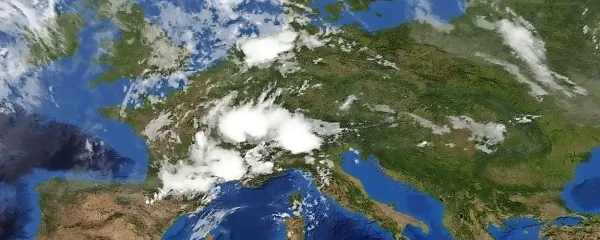Od zahoda se našim krajem  približuje oslabljena višinska 
dolina.