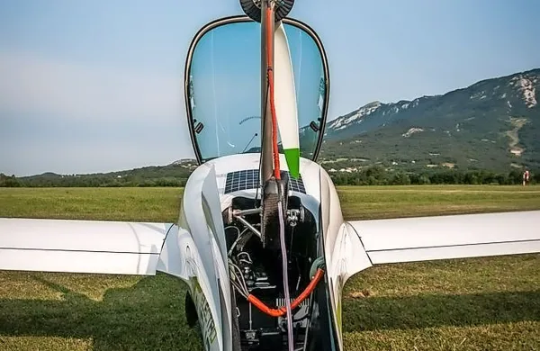 Pipistrelovo letalo Taurus Electro G2 je opremljeno s pogonskim sistemom, za katerega se zanima celo NASA.