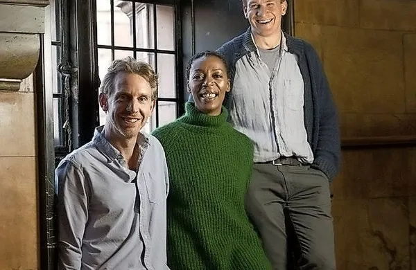 Gledališki igralski trio: (z leve) Paul Thornley (Ron), Noma 
Dumezweni (Hermiona) in Jamie Parker (Harry)   