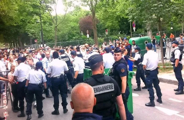 V Franciji bodo  oblikovali narodno gardo.