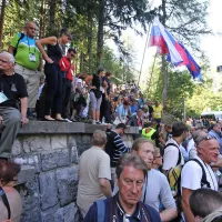 Gozd ob Ruski kapelici ob Putinovem obisku preplavila množica (foto)