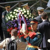 Gozd ob Ruski kapelici ob Putinovem obisku preplavila množica (foto)