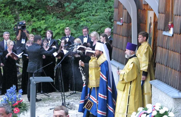 Pravoslavna maša v spomin in za mir na svetu. 