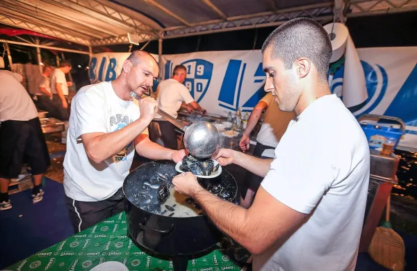 Največja izolska fešta - Ribiški praznik - bo 19. avgusta.