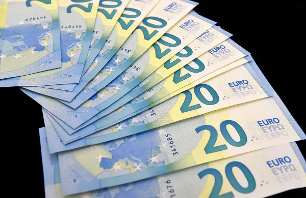NLB bo dobila &scaron;tiri nove nadzornike