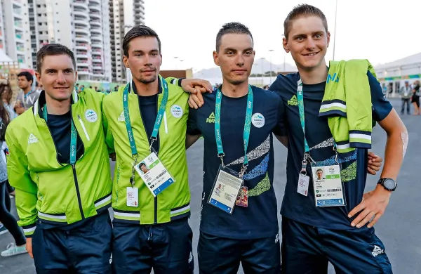 Slovenska kolesarska četverica za cestno dirko v Riu (z leve): 
Jan Polanc, Primož Roglič, Simon Špilak in Matej Mohorič. 
