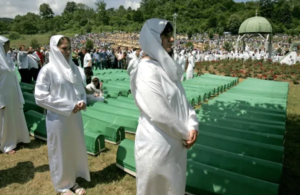 Komemoracija ob 15. obletnici genocida v Srebrenici
