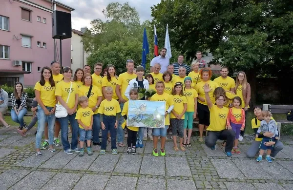 Olimpijka Polona Batagelj že doma