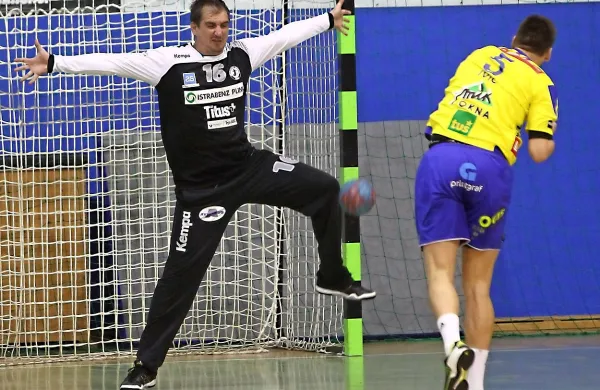 Blaž Vončina bo v novi sezoni tretjič v karieri branil svoja vrata 
v koprskem dresu.