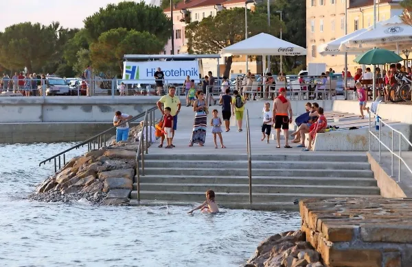 Na plaži v Piranu so okradli kopalko.