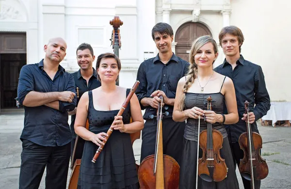Drevi ob 20.30 bo v cerkvi sv. Jurija nastopil festivalski ansambel Il Terzo Suono. 