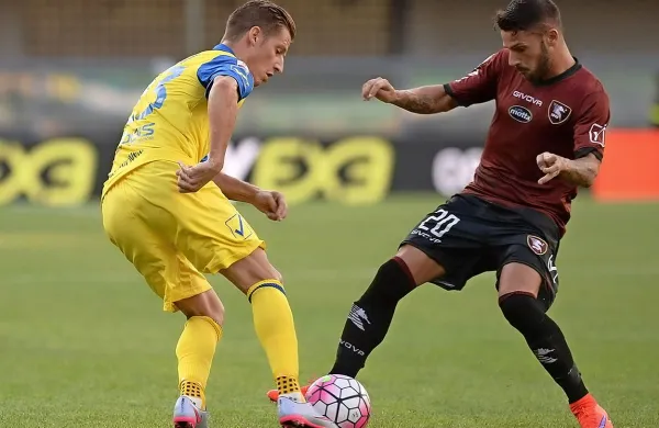 Valter Birsa  bo tudi v novi sezoni italijanskega prvenstva 
branil barve Chieva.
