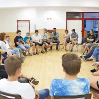 Ognili so se kli&scaron;ejem