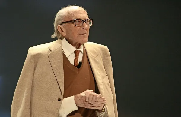 Boris Pahor: “Po naravi sem optimist. zato sem 
prepričan, da se bo človeštvo odločilo za dialog. In 
da ne bo odlašalo.” 