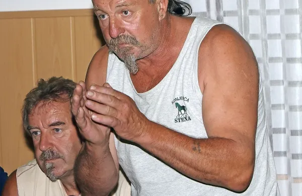 Mavricijo Kocjančič vabi železničarje na pršut ob iskrenju 
zavor.