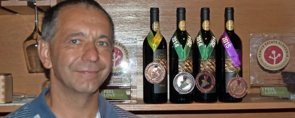 Martin Krapež, vinar s trsničarskimi znanji iz Vrhpolja.