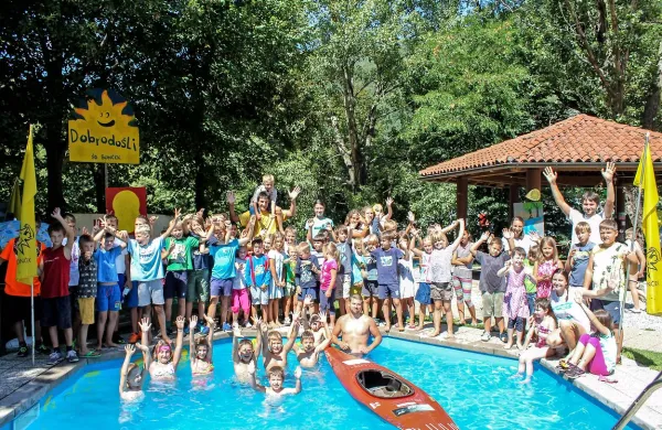 Enajsta šola pod solkanskim mostom, ki jo že 21 let prireja ŠD 
Sonček,  je zaprla vrata. 