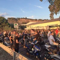 S skuterji zavzeli obalno cesto Izola-Koper