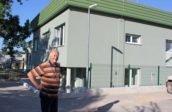 Predsednik Društva upokojencev Postojna Franc Koščak pravi, da bodo v novih prostorih 
lahko še bolj   kakovostno izvajali svoje naloge, predvsem za podporo in povezovanje vedno 
večjega števila upokojencev.