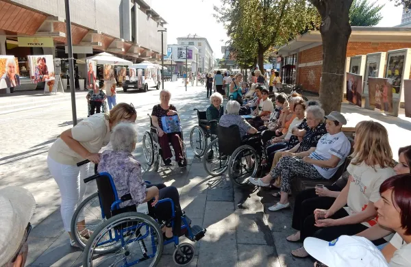 Z razstavo se je začelo praznovanje 40. obletnice