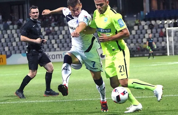 Matej Pučko (desno) za zdaj še ostaja član koprske ekipe.