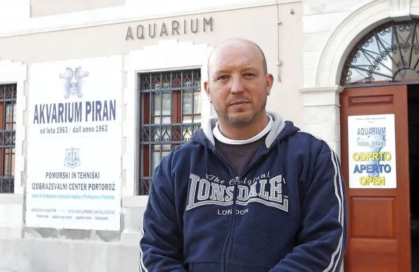 Poravnavni narok med Valterjem Žižo in piransko gimnazijo 
še traja.