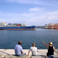 Luka Koper z okolju bolj prijaznimi dvigali