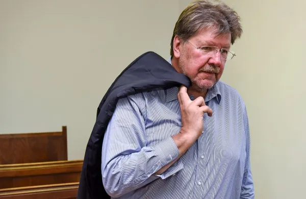 Igorja Bavčarja so minuli teden obsodili na pet let zapora, večina vprašanih pa meni, da mu 
v zapor ne bo treba. 