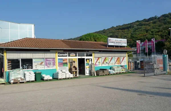 Merkurjev Mojster v Luciji  že drugič i&scaron;če kupca
