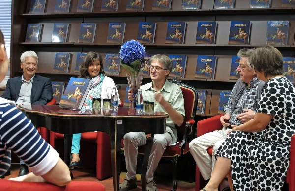 O delu Zvonka Čoha (v sredini) so spregovorili (z leve) Pavle Učakar, Anja Štefan, Andrej Rozman Roza in Irena Matko Lukan.  