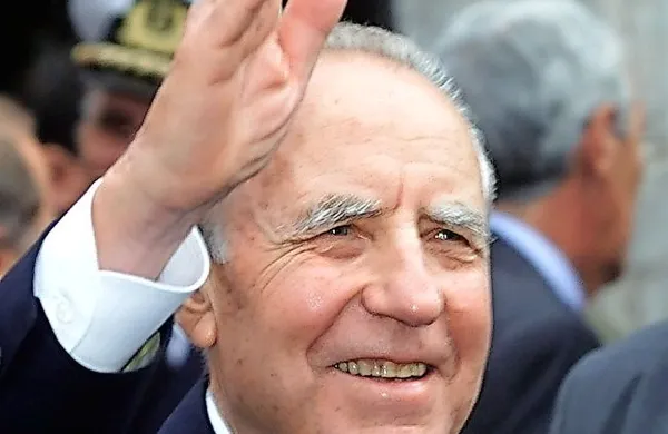 Umrl je nekdanji italijanski predsednik Carlo Azeglio Ciampi.