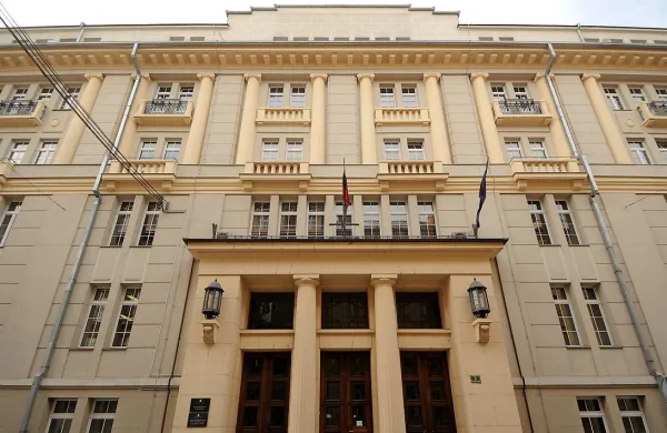 Državni proračun je avgusta ustvaril 73,4 milijona evrov 
presežka, so sporočili z ministrstva za finance.