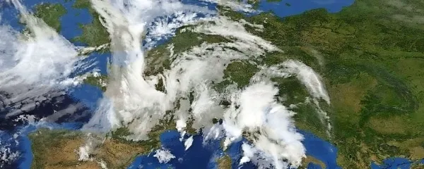 Solidna vremenska fronta je včeraj dosegla naše kraje.
