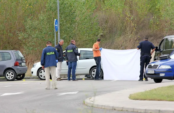 Streljanje v Ajdov&scaron;čini, dve osebi sta umrli