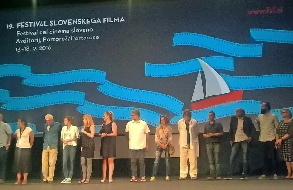 V soboto popoldne je na Festivalu slovenskega filma doživel 
premiero celovečerni prvenec Marka Sosiča.