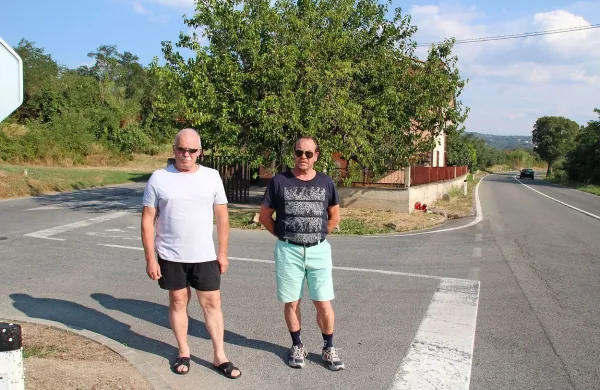 Brata Bruno (levo) in Boris Jerebica že dolga leta odgovorne prosita, da naj vendarle poskrbijo za 
varnost njihove družine.