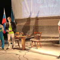 Parakajaka&scaron; junak Podnanosa