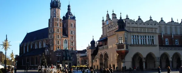 Poljska doživlja razcvet. Na fotografiji pogled na središče Krakova.
