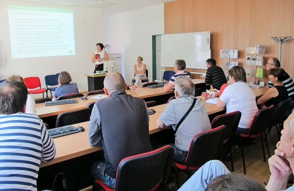 Na delavnici v Novi Gorici so invalidom predstavili, kakšne so 
možnosti na trgu dela in  postopki zaposlitvene rehabilitacije. 