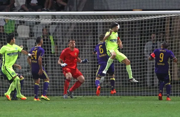 Tako je kapetan Kopra Toni Datković dosegel prvi gol na  Bonifiki.