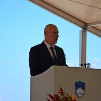 Na Cerju  o tem, kako krhka  dobrina  je mir