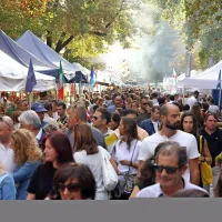 700.000 ljudi, jedi z vsega sveta, zmagala pa je pleskavica (foto)